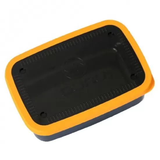 Cutie Momeala Guru - Bait Box 5.3 Pint Cutie Momeala Guru - Bait Box 5.3 Pint