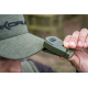 Korum - Lanterna cu Clips - Portable Hat Clip Light, 300 Lumeni Korum - Lanterna cu Clips - Portable Hat Clip Light, 300 Lumeni