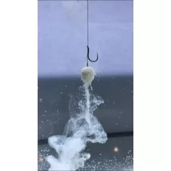 Momeala Scufundatoare Utopia Baits - Nutri Bomb Milky Garlic